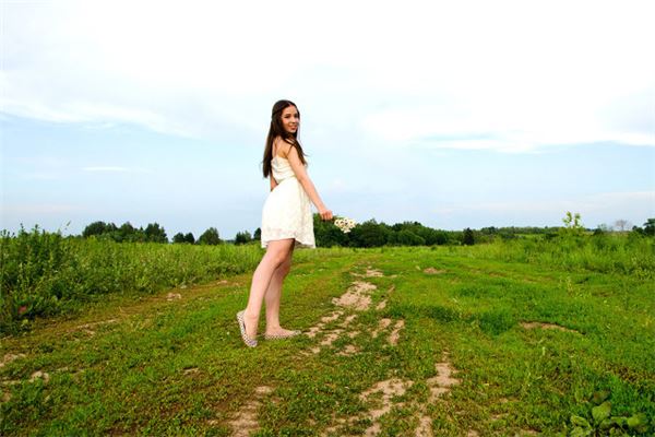 牛響鈴的姓名打分結(jié)果_牛響鈴五行分析