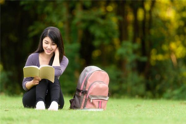 專業(yè)取名_周燕樺